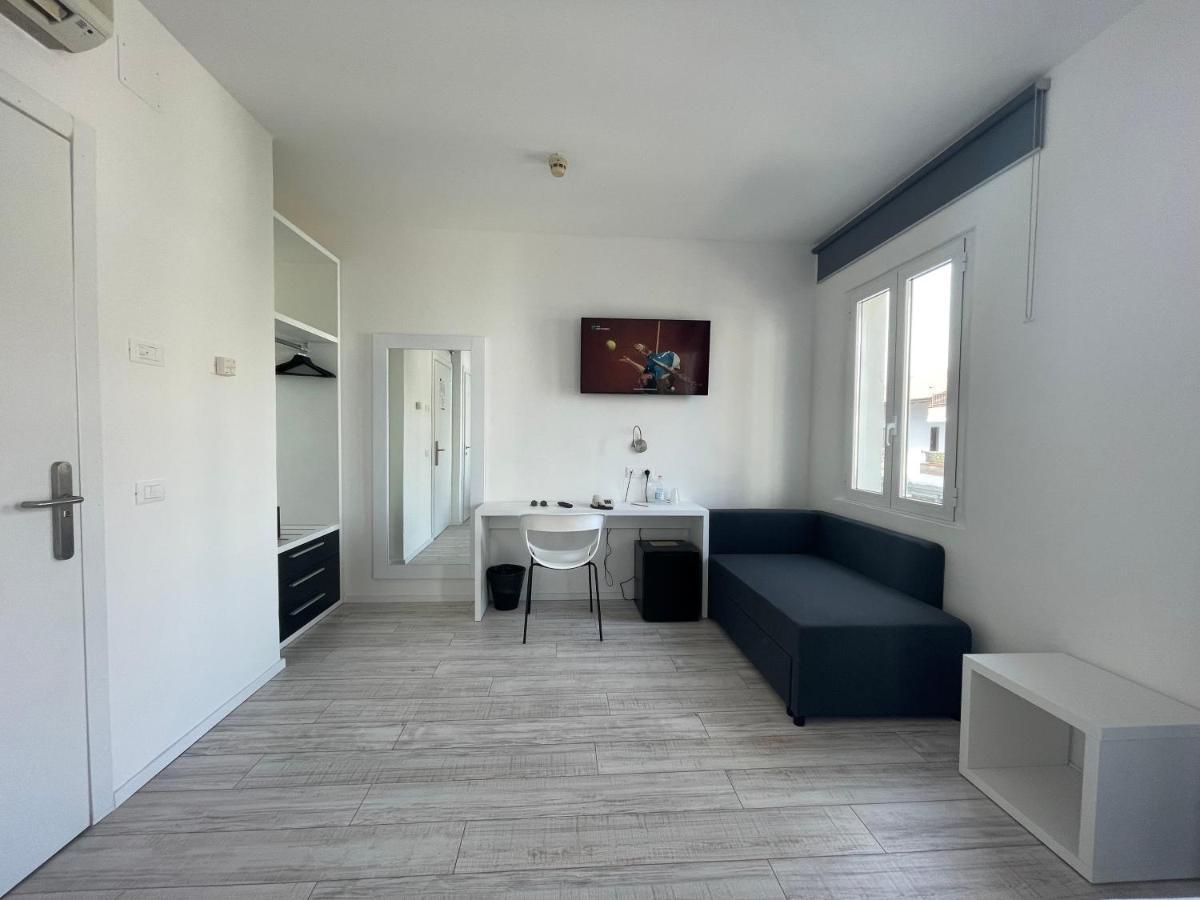 Hotel Athena Lignano Sabbiadoro Zewnętrze zdjęcie